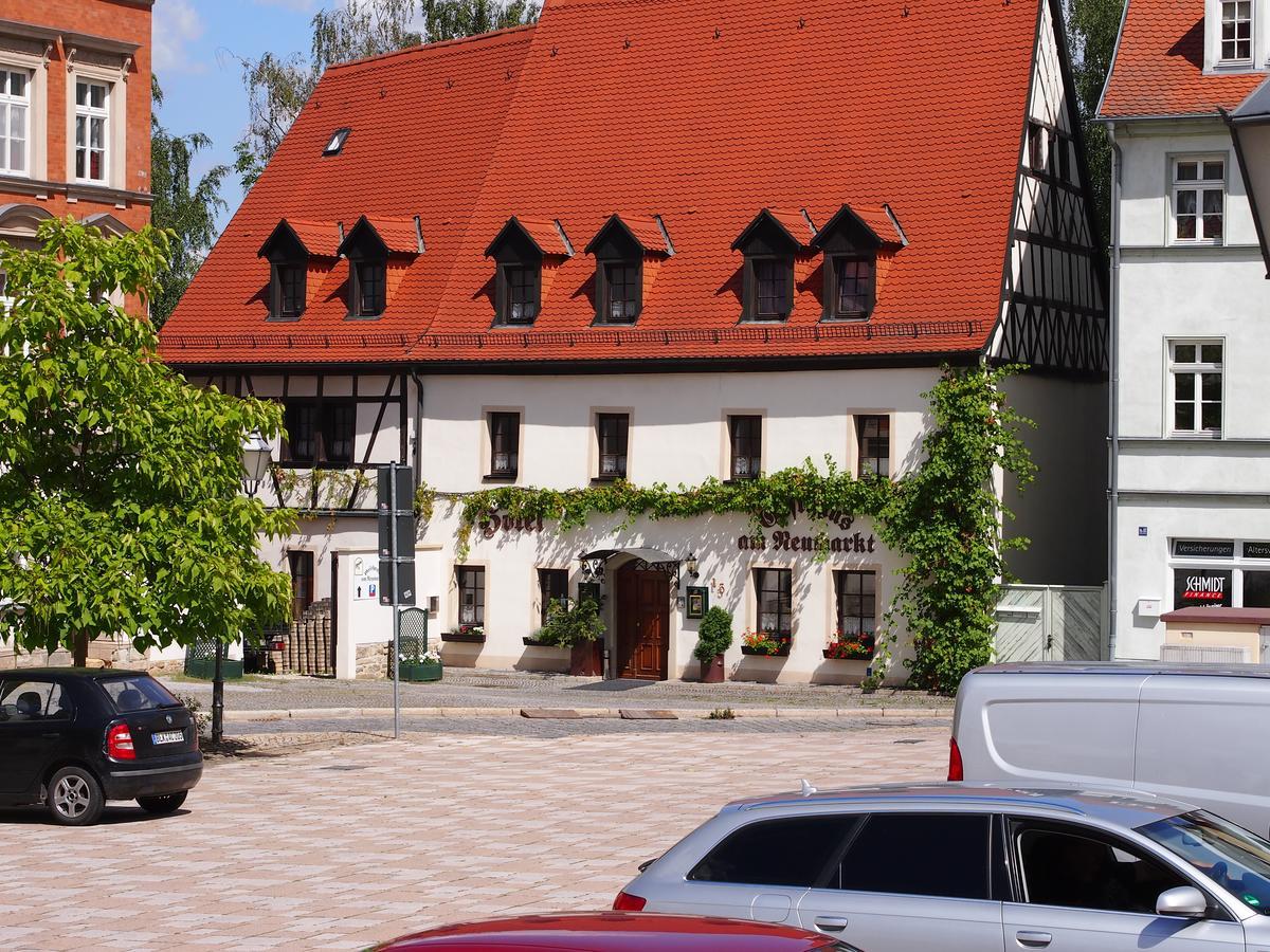 Hotel am Neumarkt Zeitz Exteriör bild